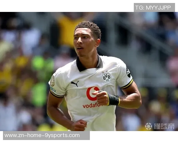 小贝林厄姆比赛表现不佳家庭观战气氛紧张引发关注 小贝林厄姆比赛表现不佳家庭观战气氛紧张引发关注