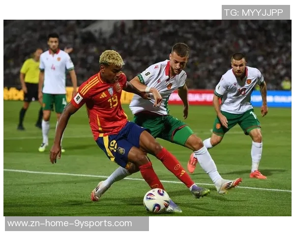 德拉富恩特与西班牙足协对奥尔莫伤情的不同解读引发关注 德拉富恩特与西班牙足协对奥尔莫伤情的不同解读引发关注