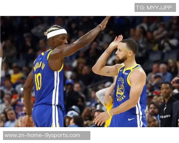 库里赛季初表现惊艳场均333分助攻和抢断数据同样出色 库里赛季初表现惊艳场均333分助攻和抢断数据同样出色