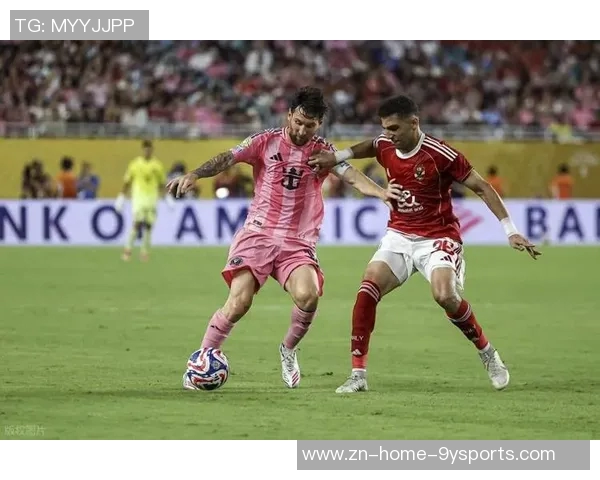 梅西C罗与亚马尔的18岁周薪对比揭示足球新星的价值差异 梅西C罗与亚马尔的18岁周薪对比揭示足球新星的价值差异