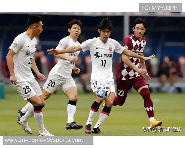 海港队实力欠缺引发关注球迷期待周末联赛表现提升 海港队实力欠缺引发关注球迷期待周末联赛表现提升