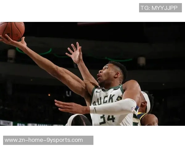 字母哥猛如虎仅用26分钟砍下37分14篮板5助攻展现统治力 字母哥猛如虎仅用26分钟砍下37分14篮板5助攻展现统治力