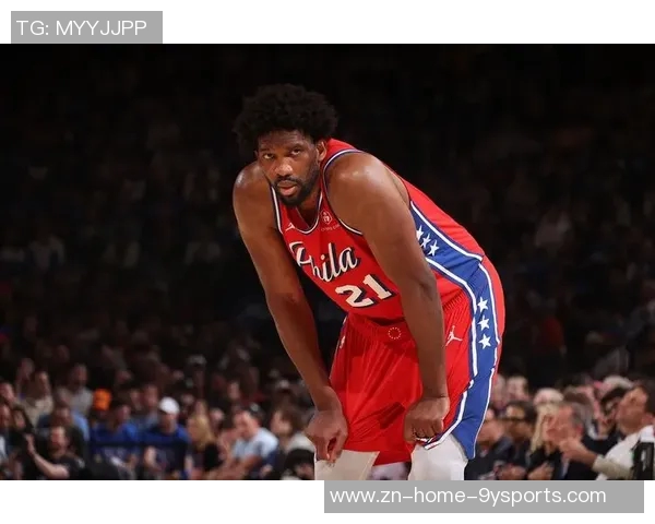 球队新星埃奇库姆首秀狂砍34分恩比德马克西等人欢庆泼水庆祝 球队新星埃奇库姆首秀狂砍34分恩比德马克西等人欢庆泼水庆祝